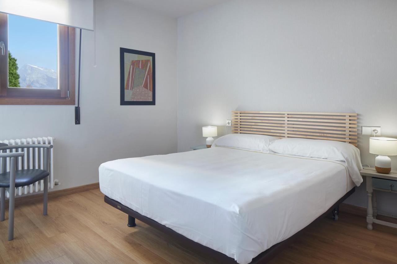 Hostal Rural Aritzalko Echarri-Aranaz Exteriör bild